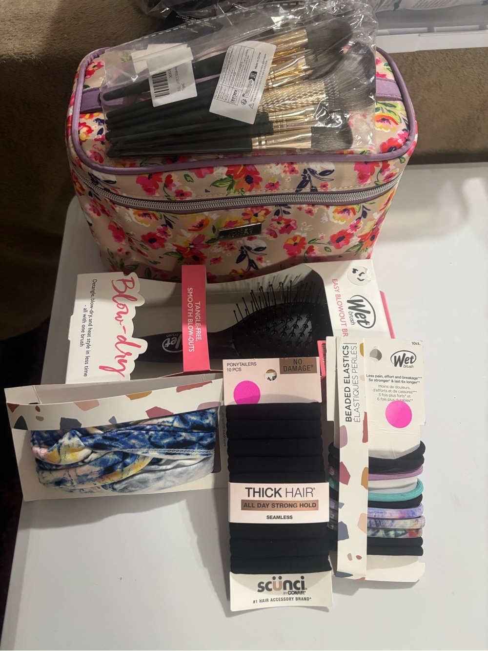 Bag and hair accessories